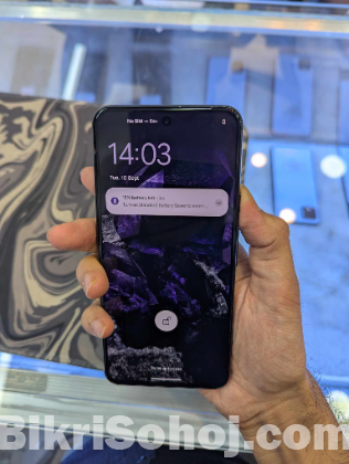 Google pixel 8